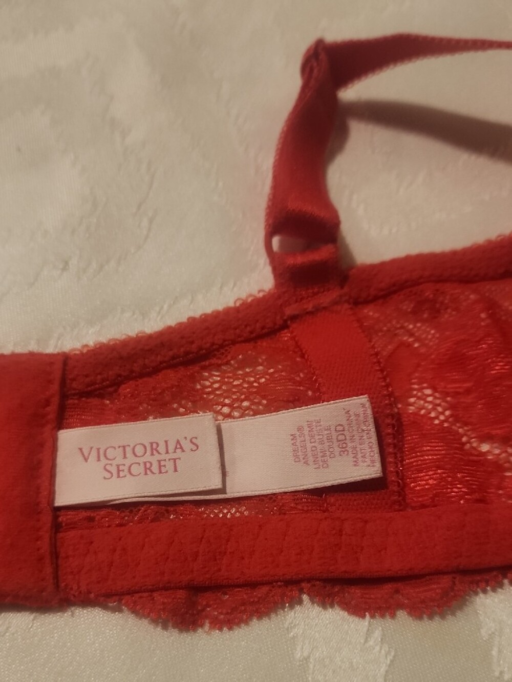 Victoria's Secret Red Lace Embellished Push-Up Bra - Picture 2 of 12